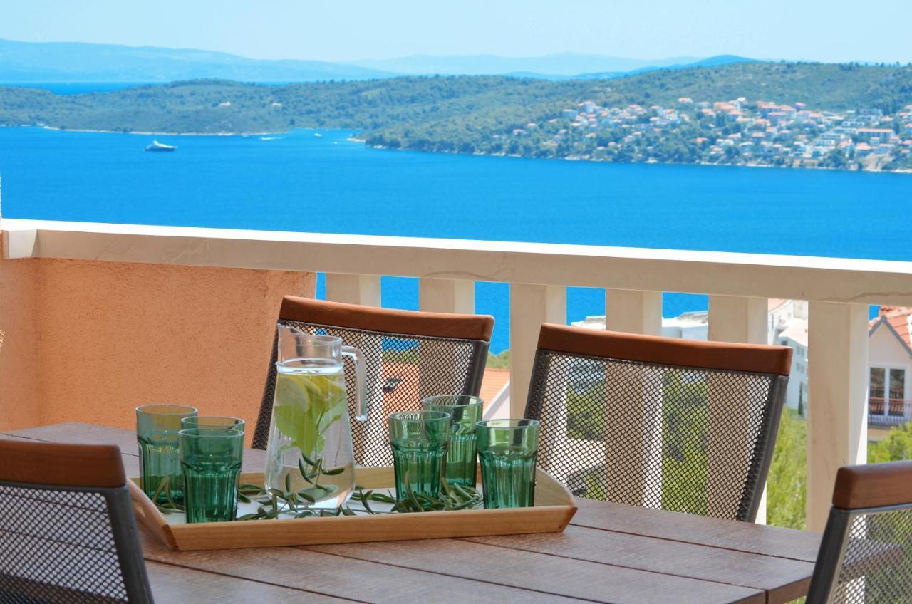 Apartment Elza Trogir Eksteriør billede