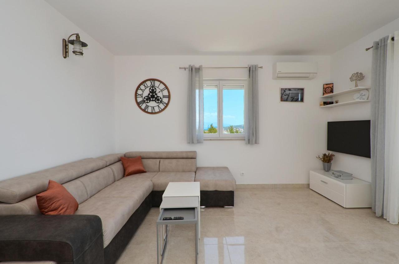 Apartment Elza Trogir Eksteriør billede